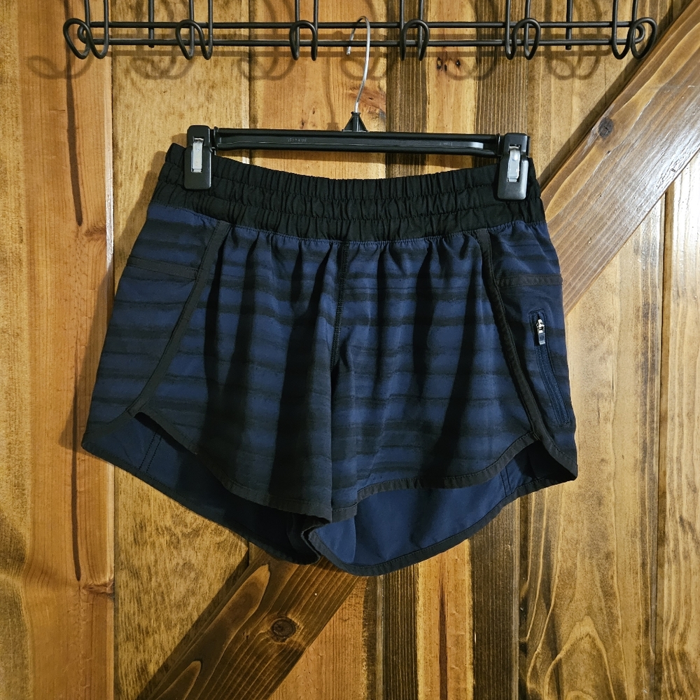 Lululemon tracker shorts